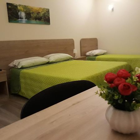 Af Service B&B Mesagne Zewnętrze zdjęcie