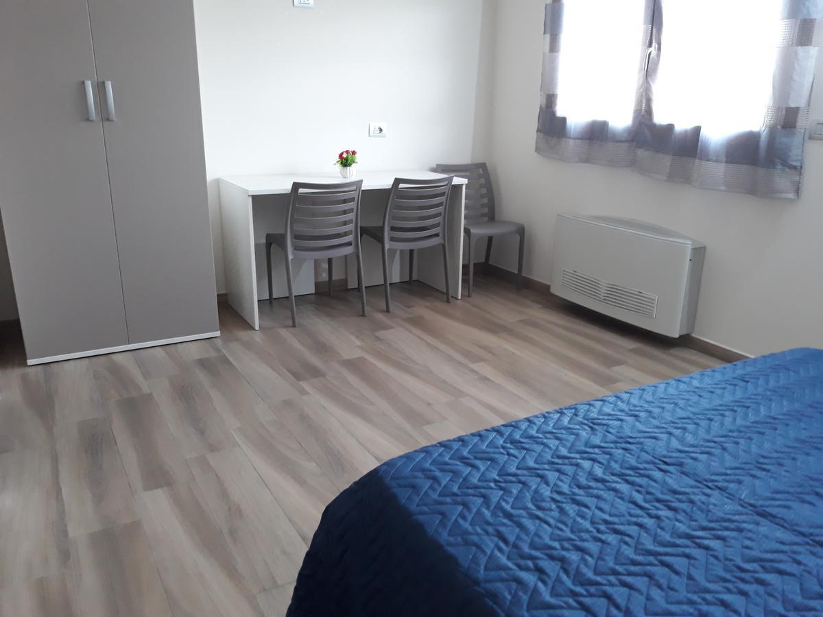 Af Service B&B Mesagne Zewnętrze zdjęcie